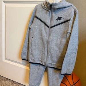 Nike Kids Light Gray Jogger Set